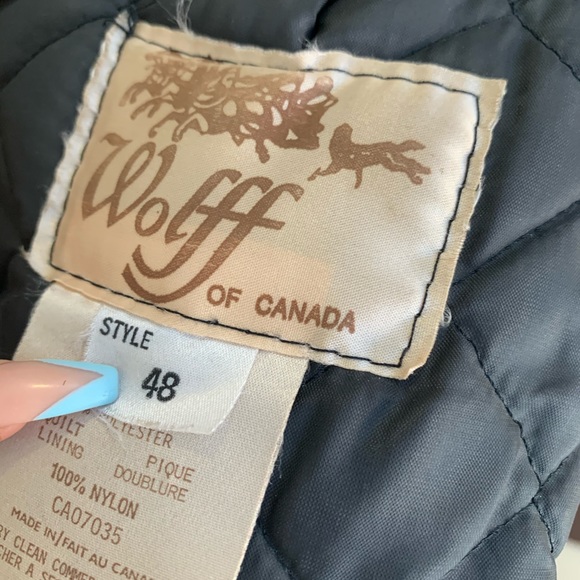 Rare Wolff of Canada Motorcycle Leather Jacket✨ - Picture 9 of 16